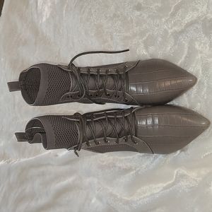 Womens Boots. Botas de Mujer